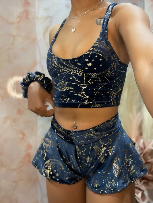 The Cozy Girl Mystery Bundle | Mystery Shorties + Scrunchie