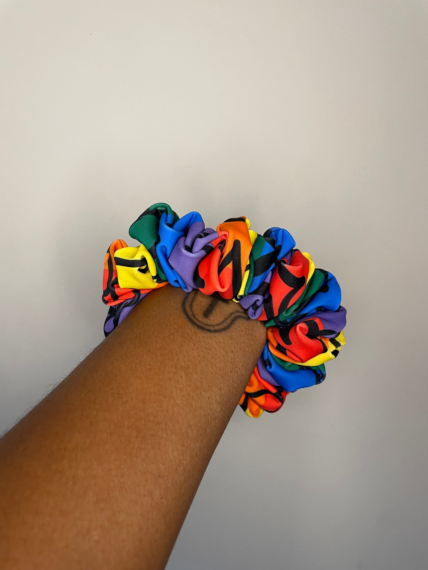 Splash of Luv Scrunchie