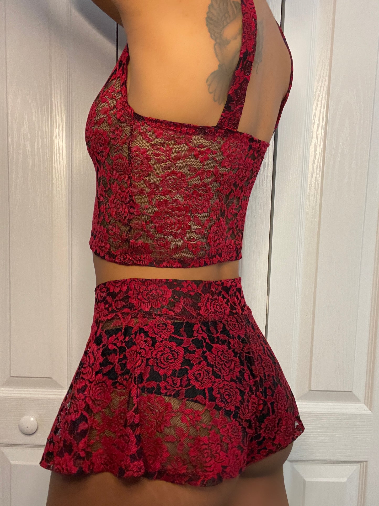 Lover’s Luxe Lace Set: Red