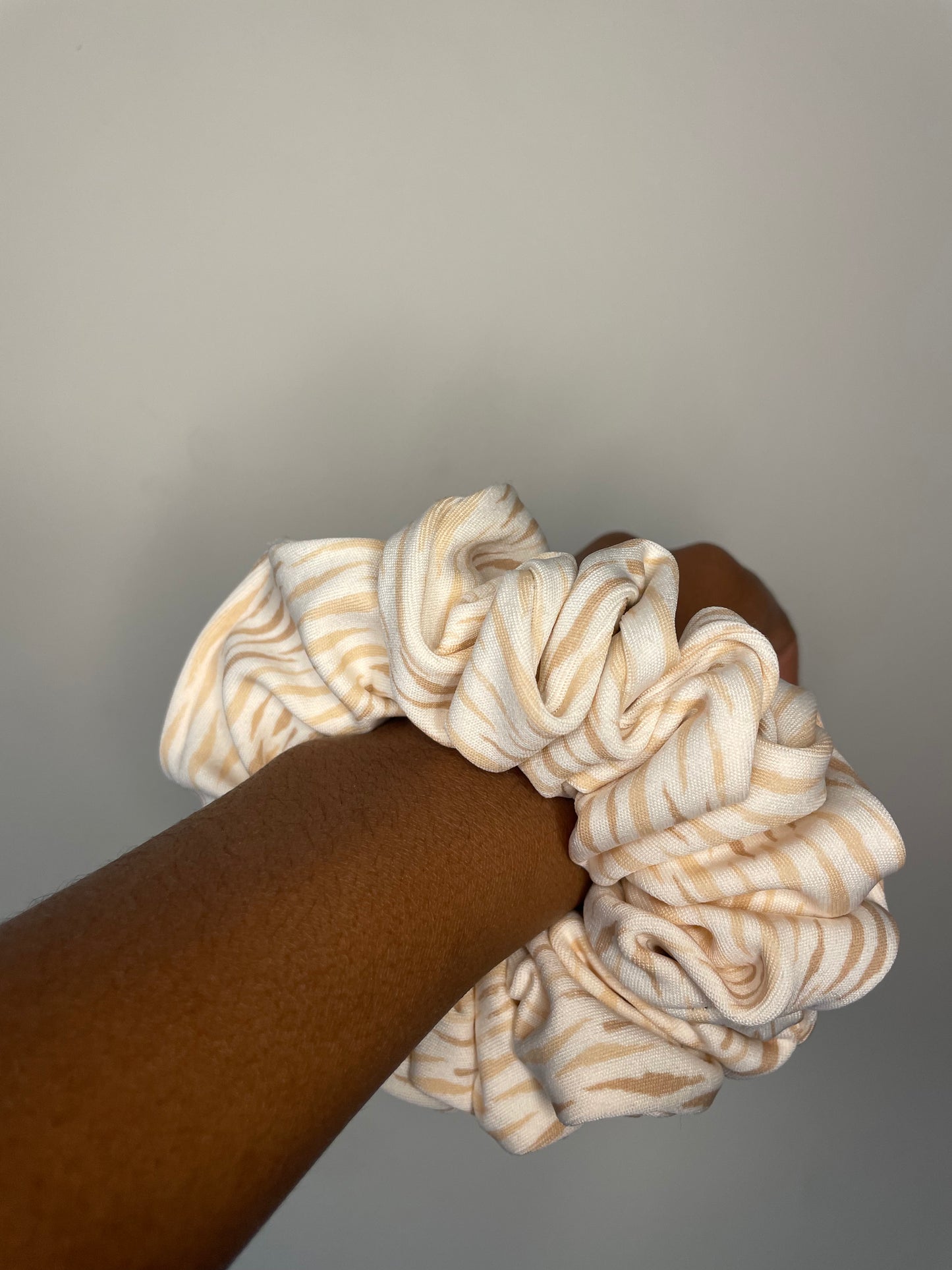 Crème brûlée Scrunchie