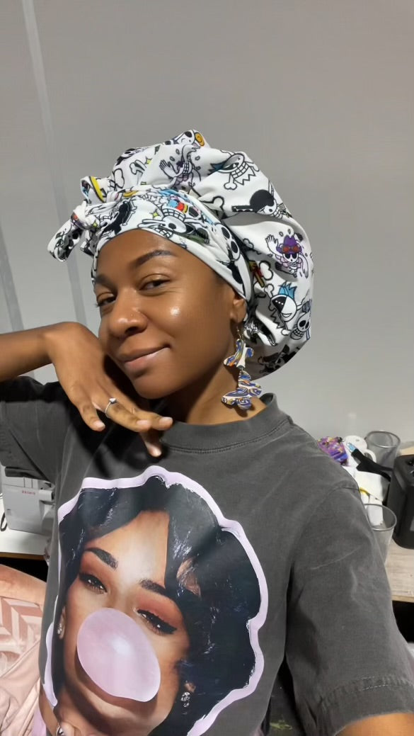 The One Piece G’Bonnet| JUMBO sized, Reversible, long stretchy strings, NO ELASTIC