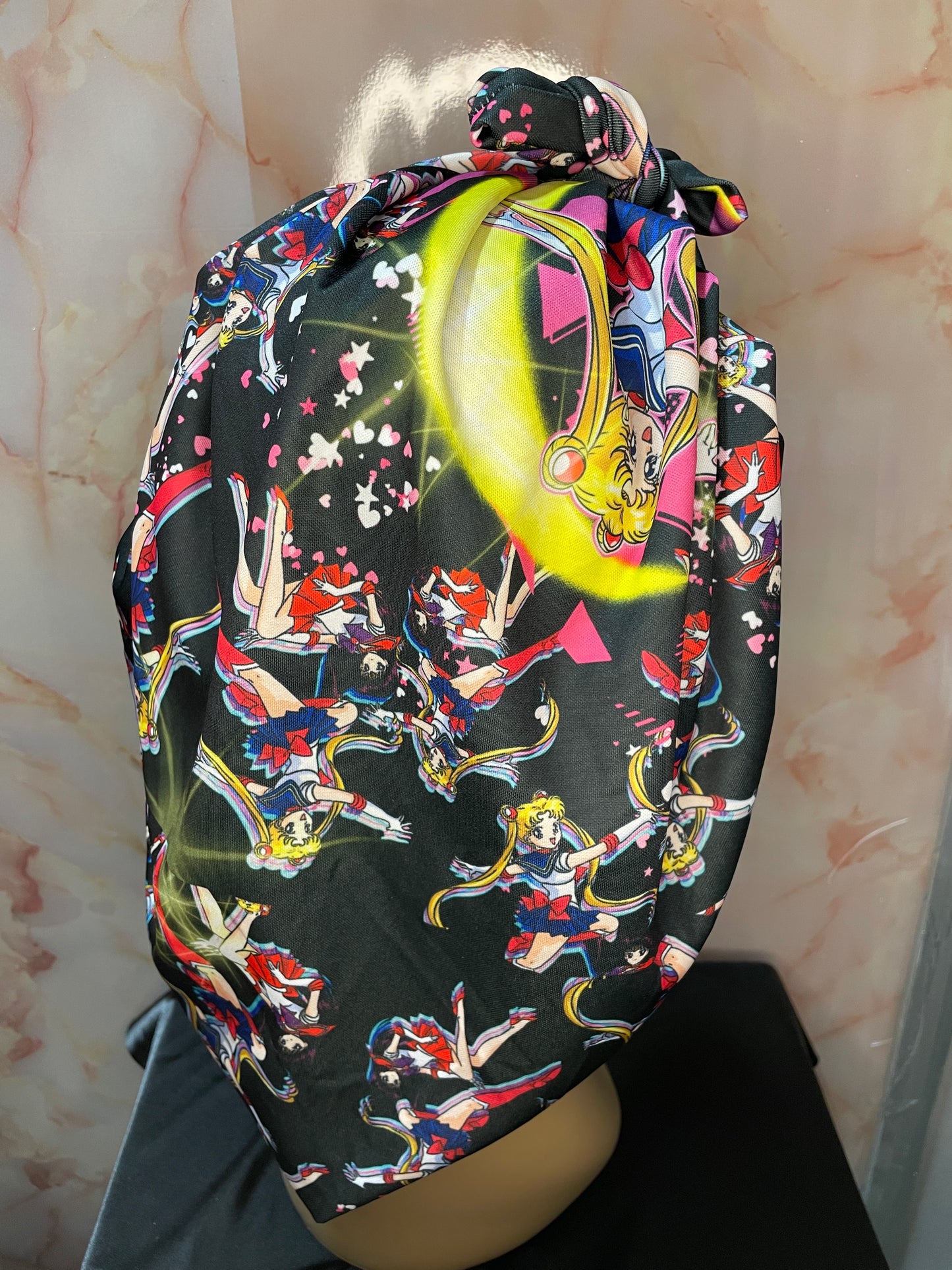 Girl on The đ GâBonnet| JUMBO sized, Reversible, long stretchy strings, NO ELASTIC