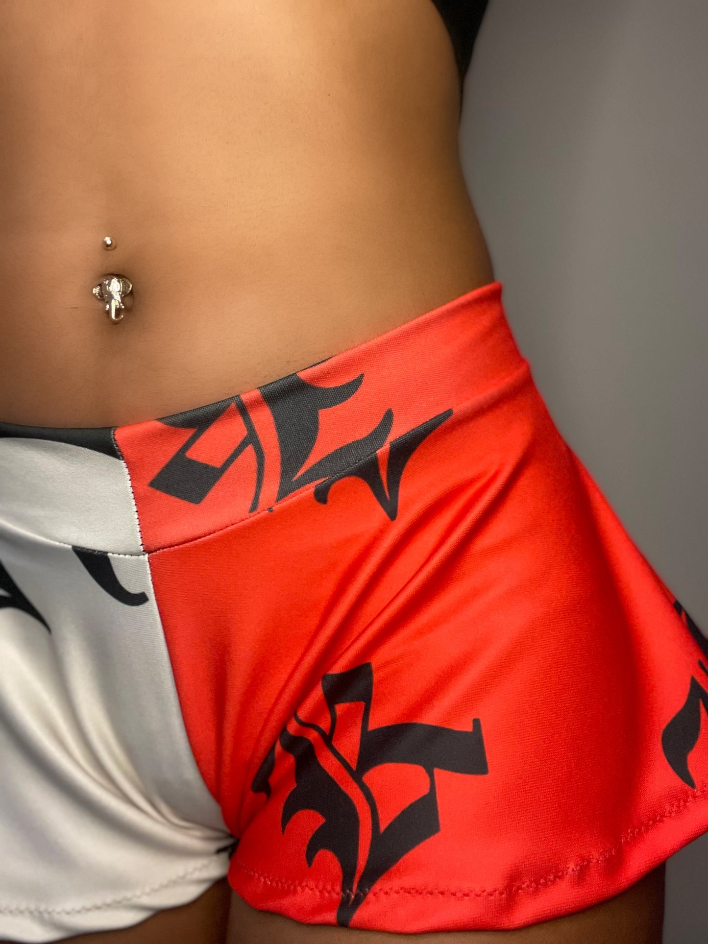 PREORDER |L vs Kira “Deathnote” inspired shorties