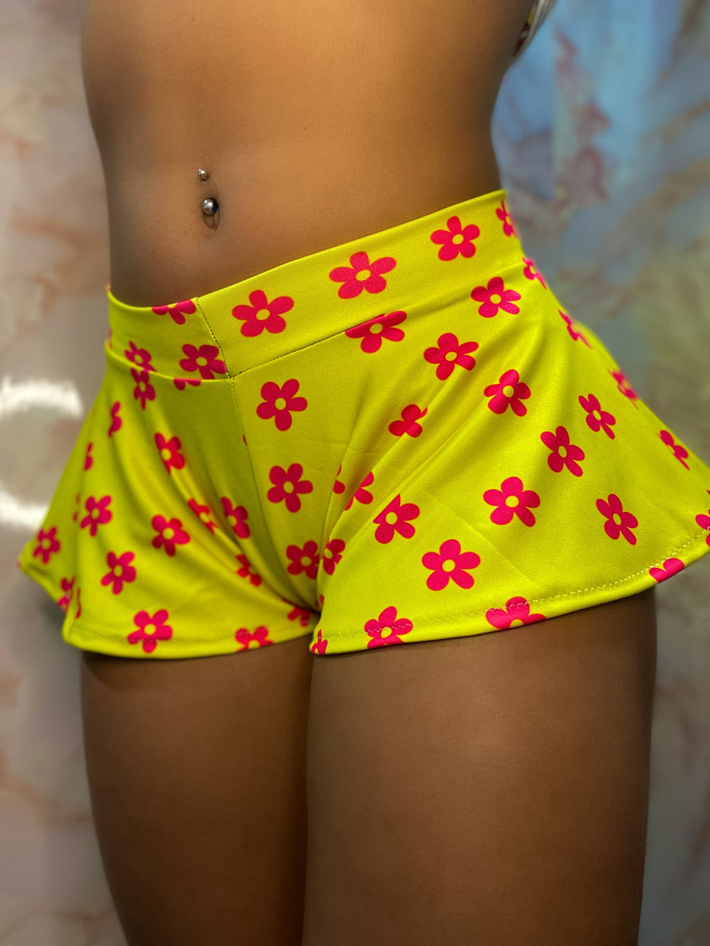 (READY TO SHIP) “Totally Fly” shorties