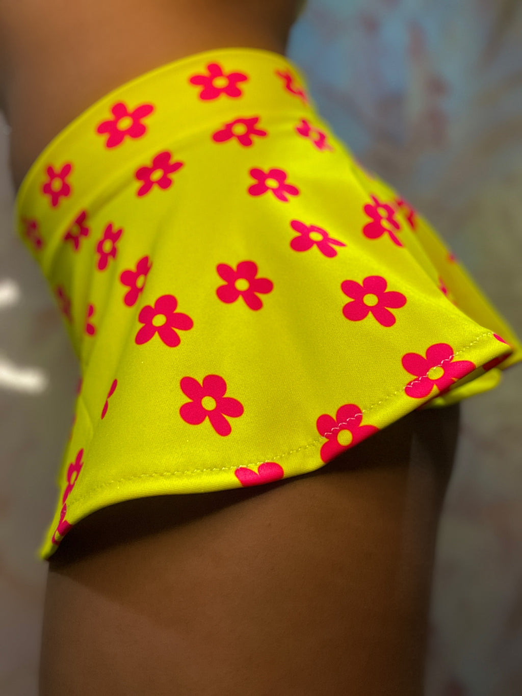 (READY TO SHIP) “Totally Fly” shorties