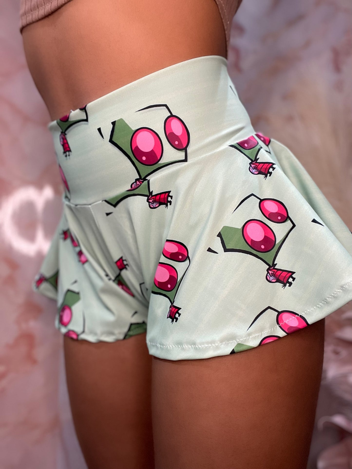 *MISHAP "INVADER” inspired shorties