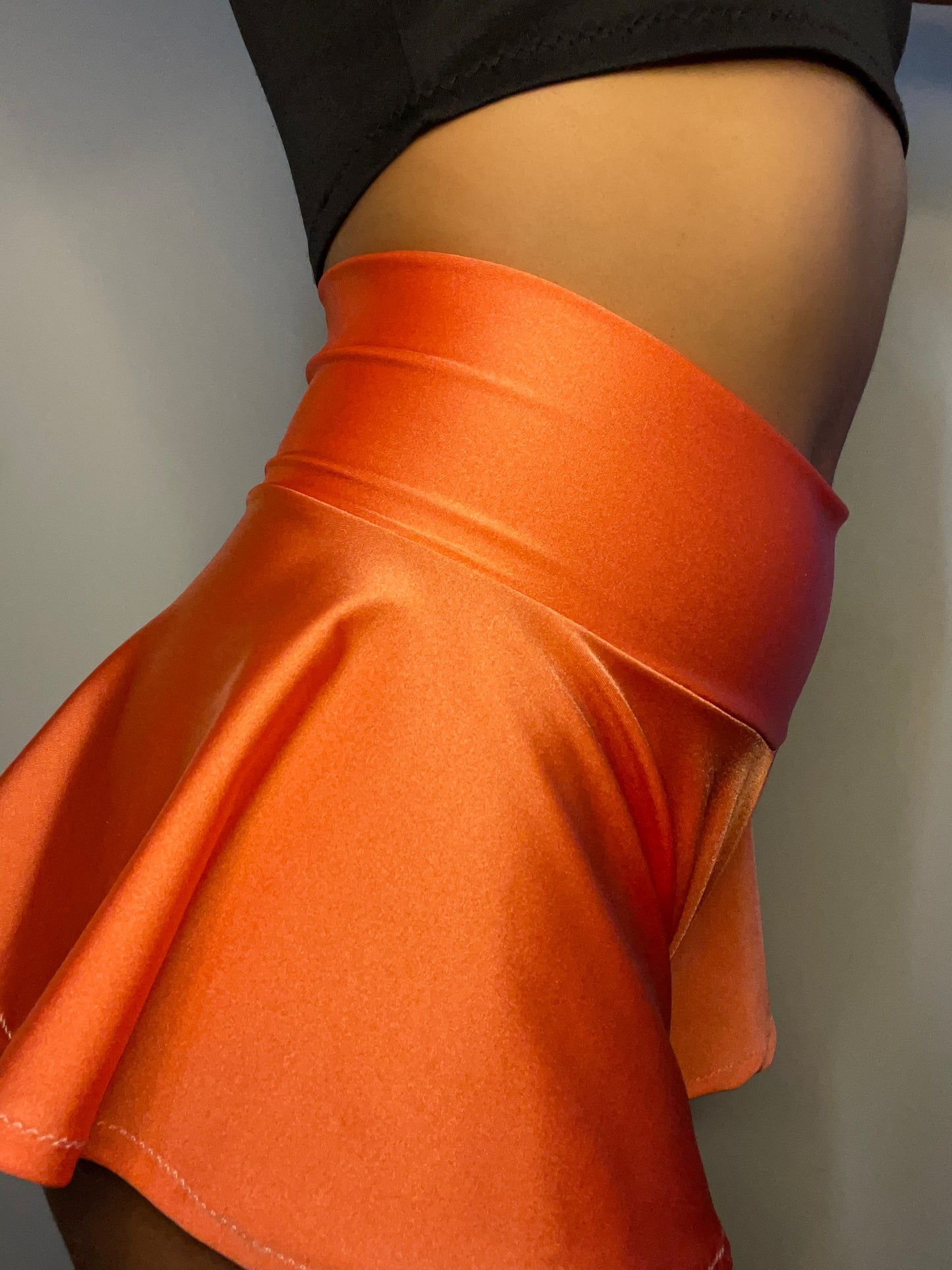 Essential shorties | Orange