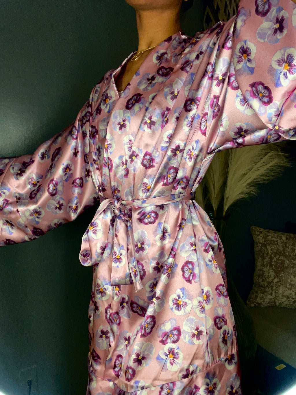 The Viola: The G’Luxe Robe