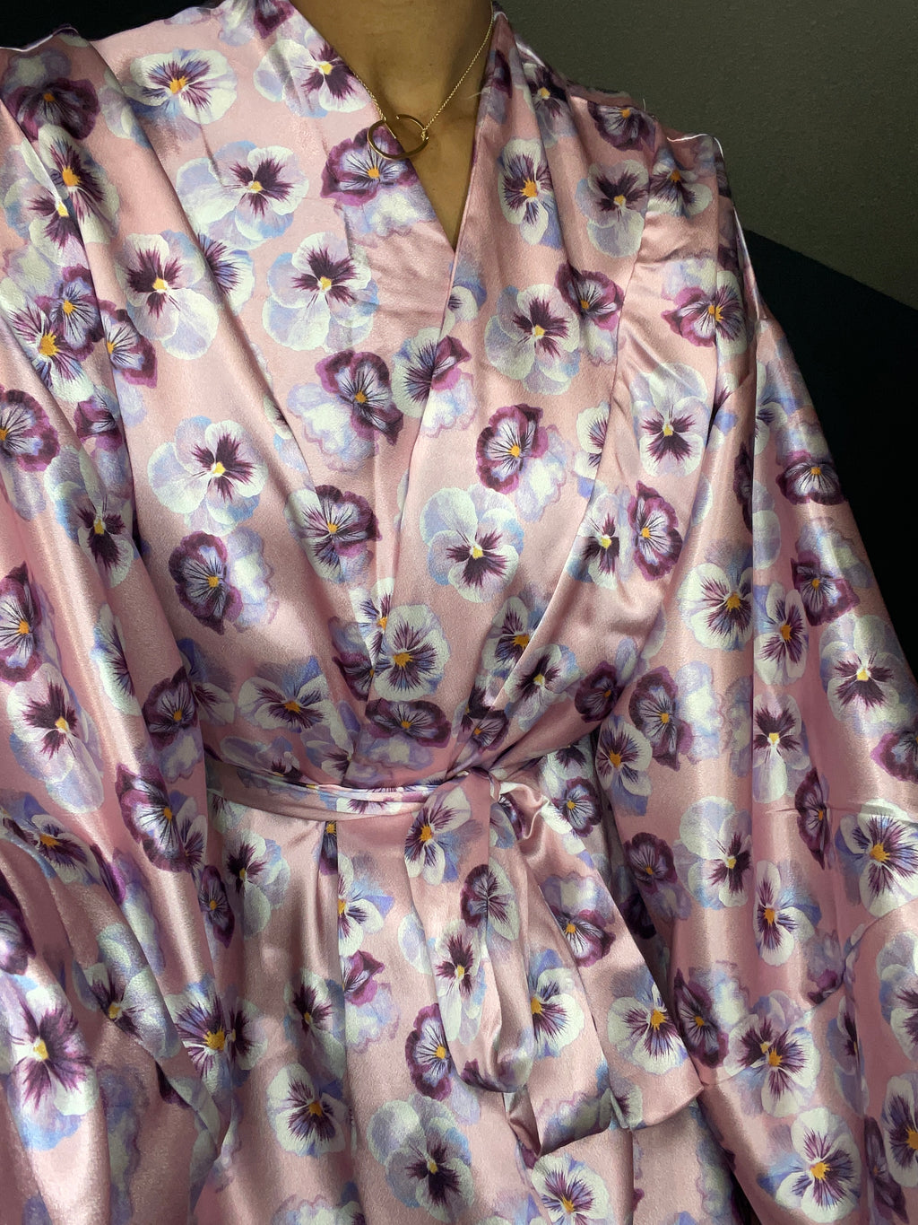 The Viola: The G’Luxe Robe