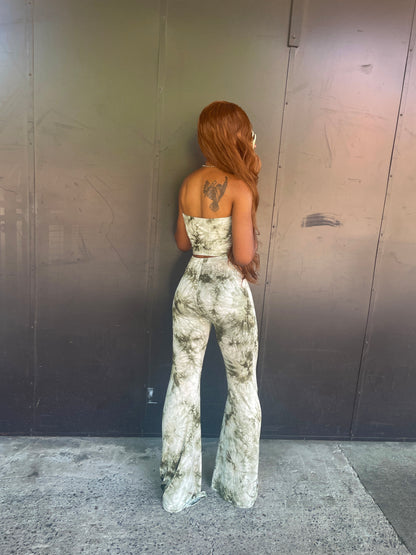 That '70s Flare Pants | Earthy Smoke Edition