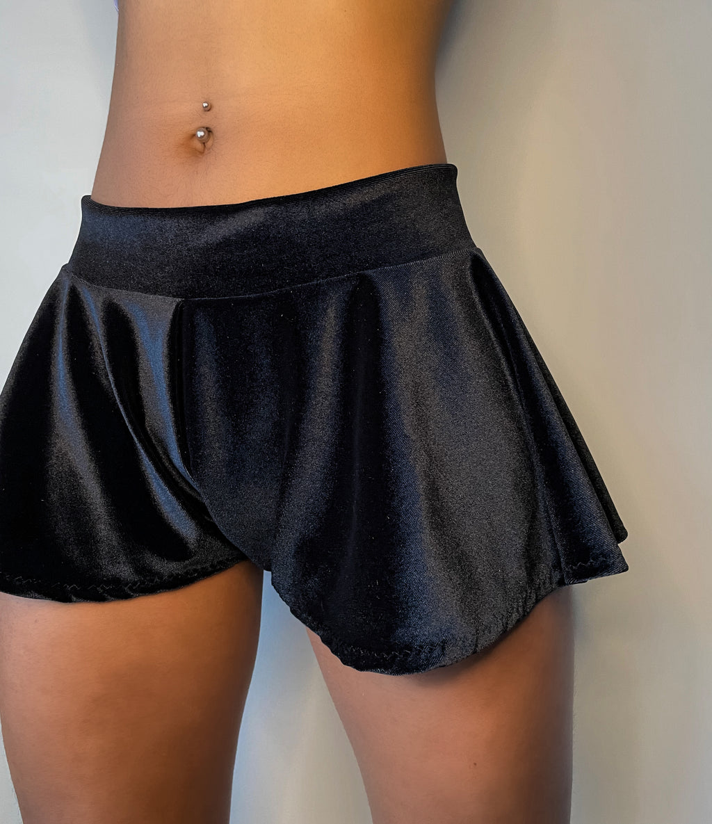 Black Velvet shorties